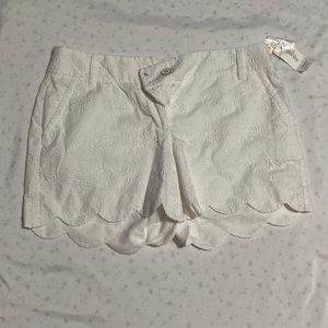 Crown and ivory sorts size 4